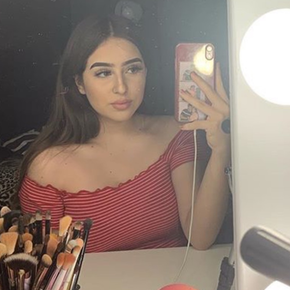Red crop top